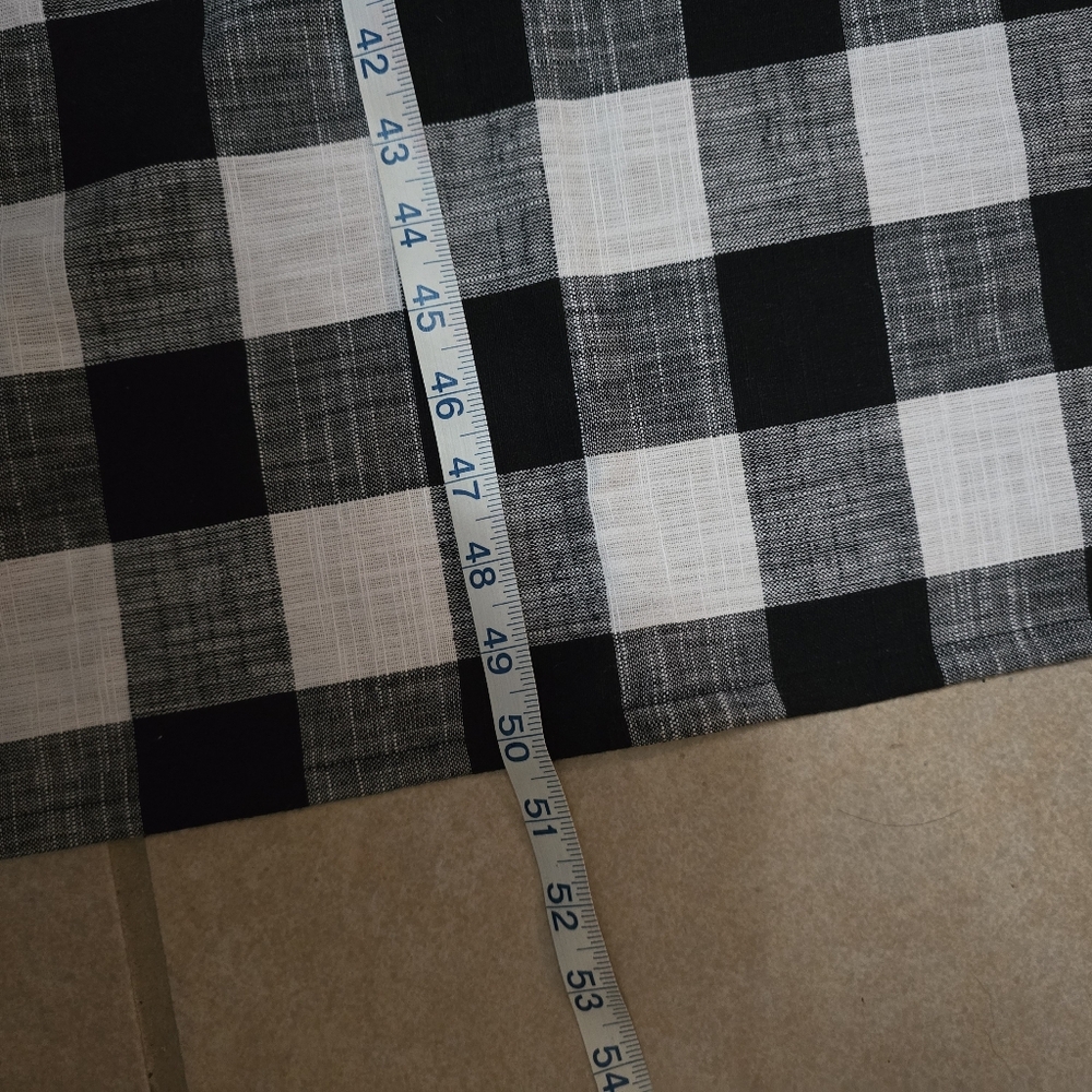 Table cloth - Picture 3 of 4
